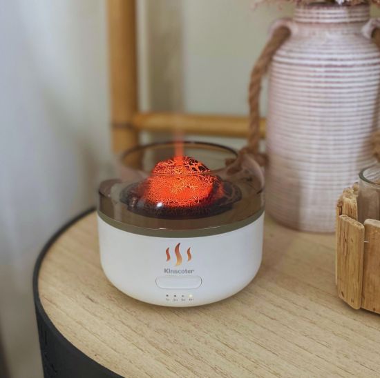 Diffuseur d'huiles essentielles Aromagma en forme de volcan avec brume